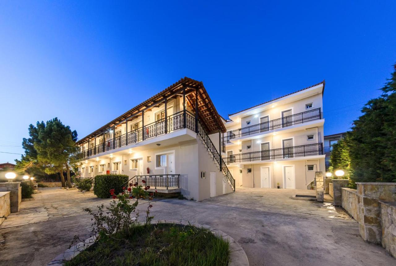 Apartmán Karras Livin Laganas Exteriér fotografie
